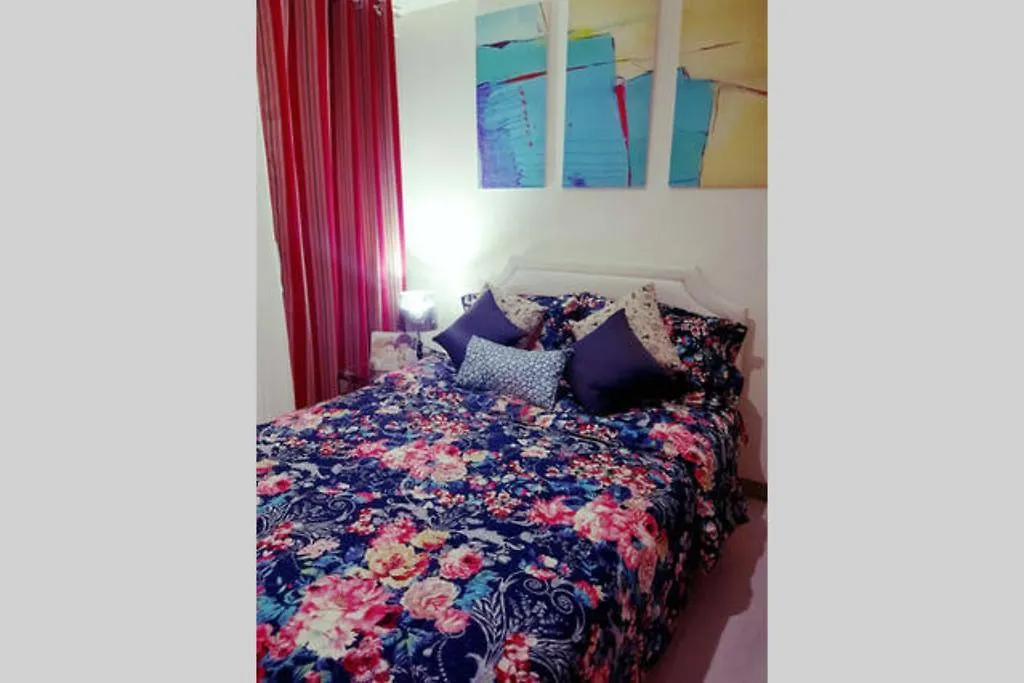 Azure Beach Club Resort Near Airport Paranaque City 0*,